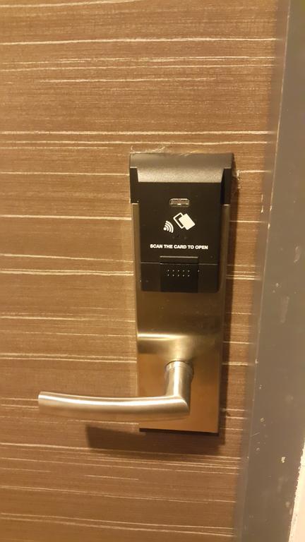 H2 Hotel Бангкок Номер фото