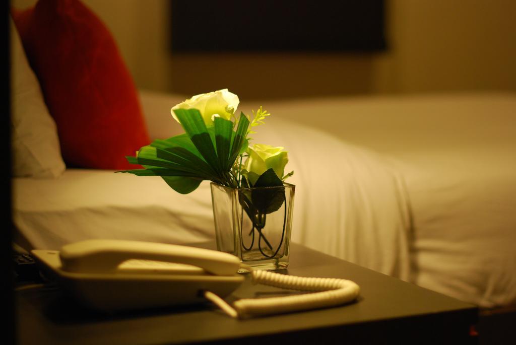 H2 Hotel Бангкок Номер фото