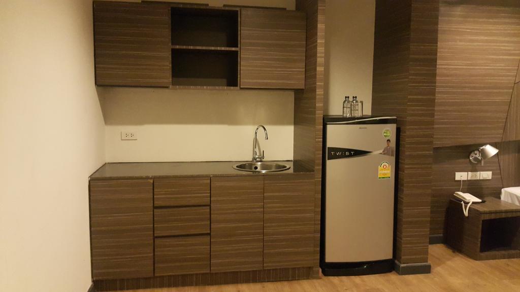 H2 Hotel Бангкок Экстерьер фото