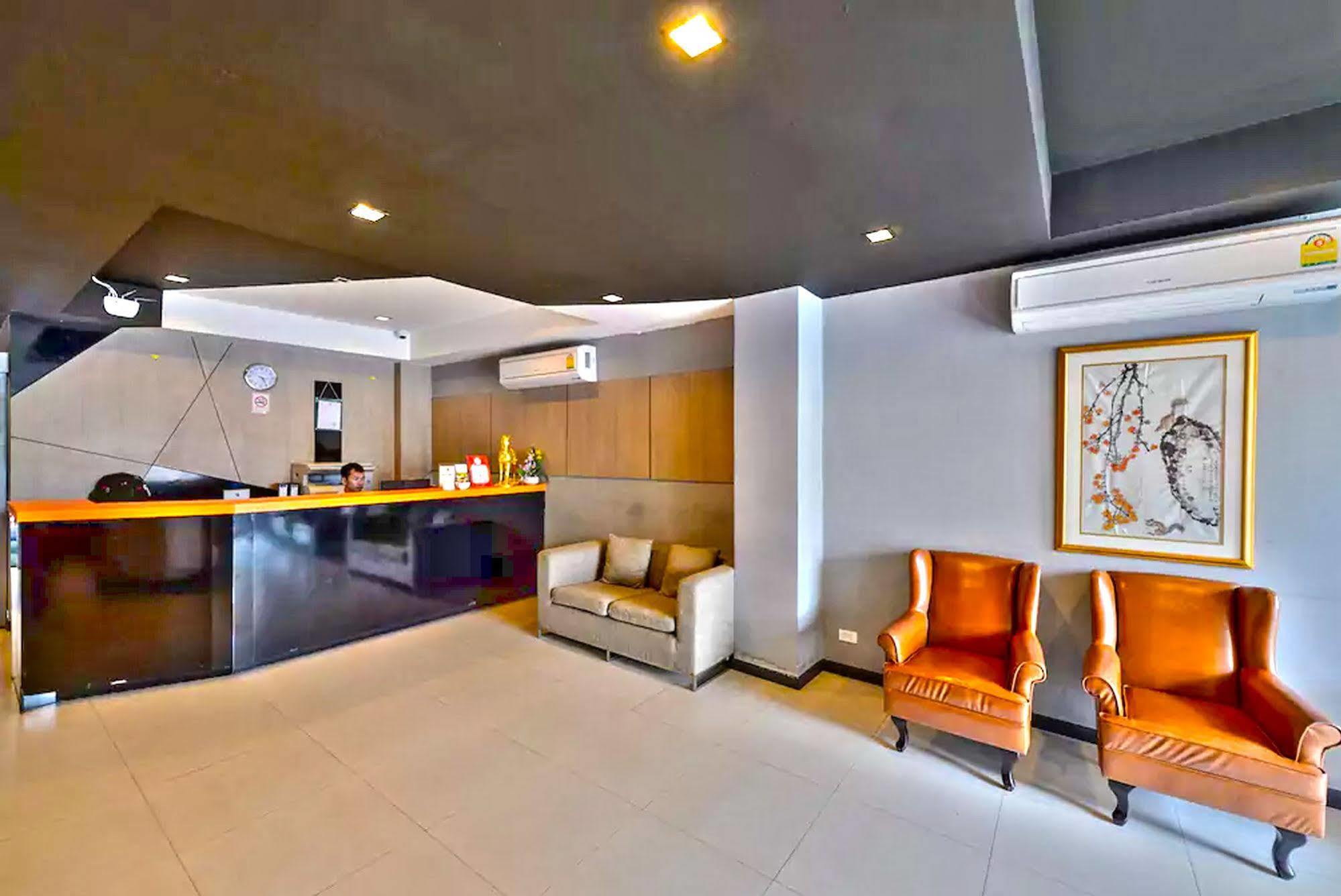 H2 Hotel Бангкок Экстерьер фото