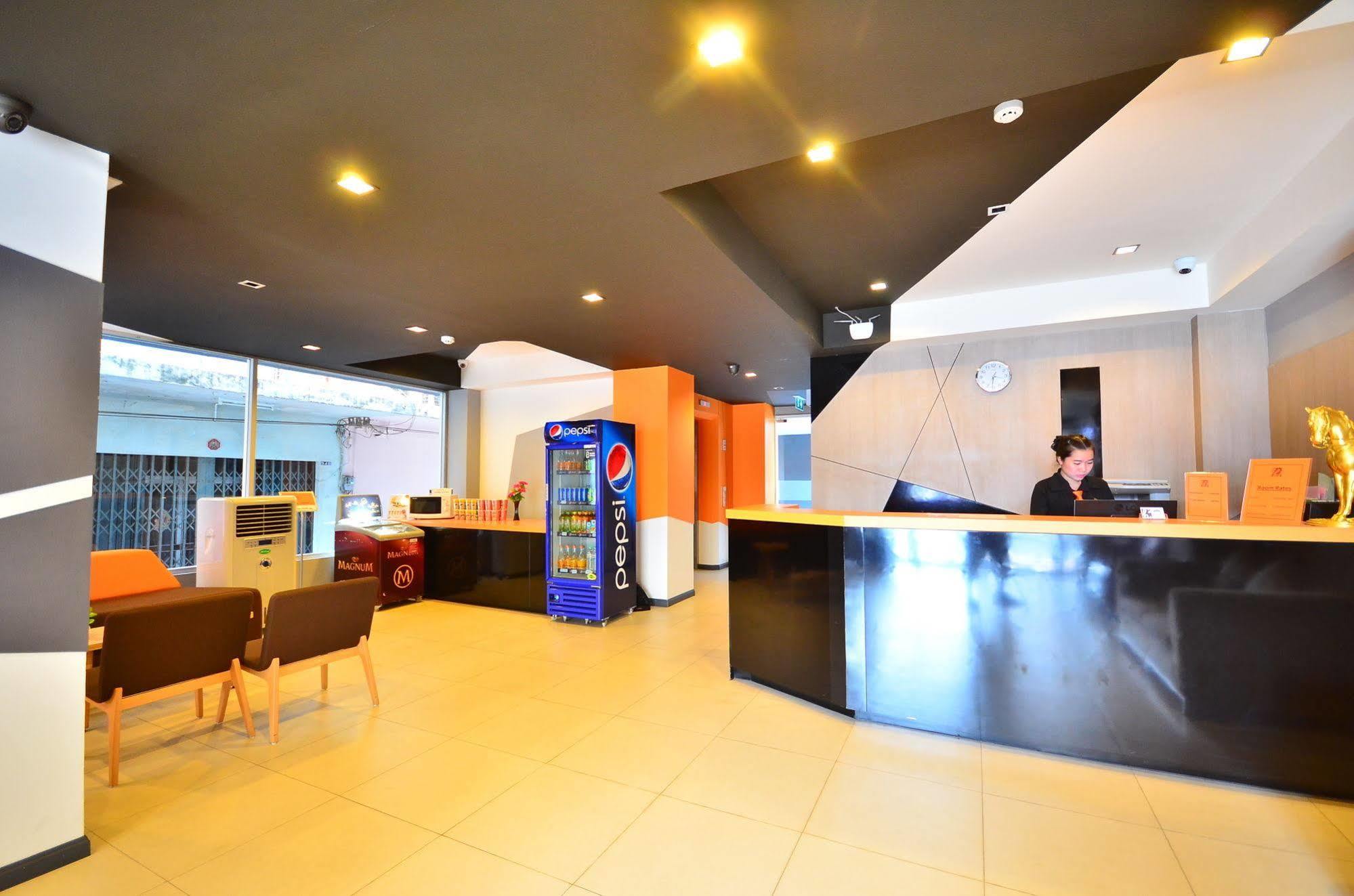 H2 Hotel Бангкок Экстерьер фото